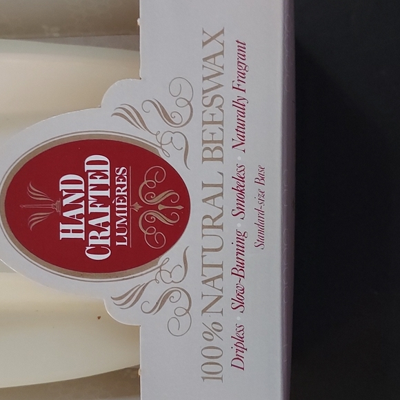 Set of D'ADANT Holly Candsticks EC never lighted & Set of 4  Coasters in a box. - Picture 3 of 11